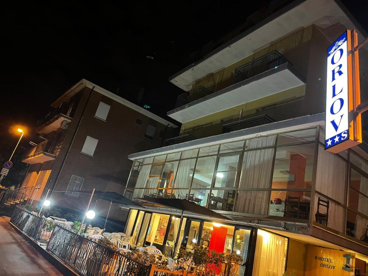 Hotel Orlov Ρίμινι Εξωτερικό φωτογραφία