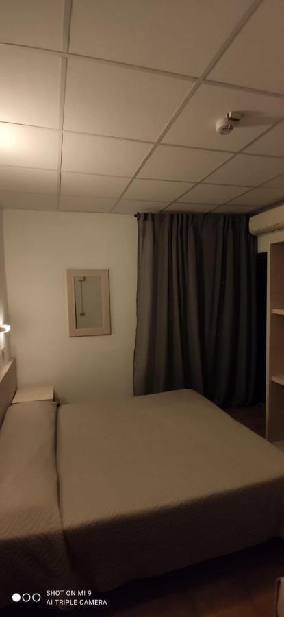 Hotel Orlov Ρίμινι Εξωτερικό φωτογραφία
